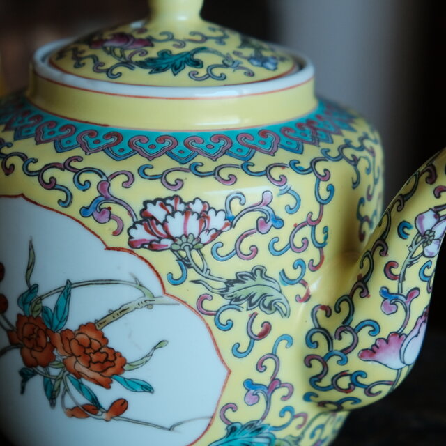 中国煎茶器 沈順娣作 紫砂 六方菱花急須 茶注 作品証明書付 Amazon | 中国煎茶器 沈順娣作 紫砂 六方菱花急須 茶注 作品証明