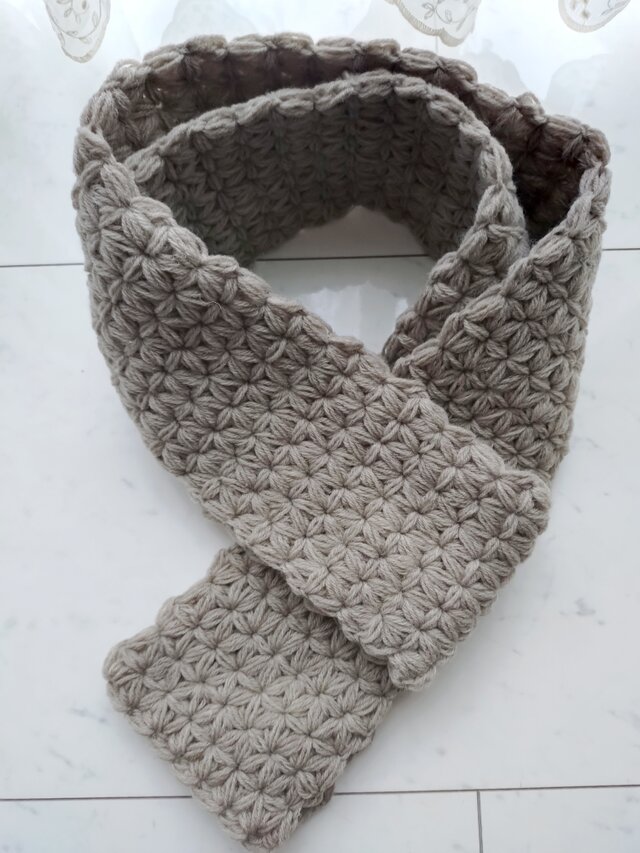 マフラー リフ編み チャコールグレー 花 柄 模様 手編み 編み物 編み