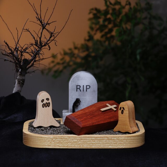 ハロウィン　オブジェ　飾り　木製　無垢材