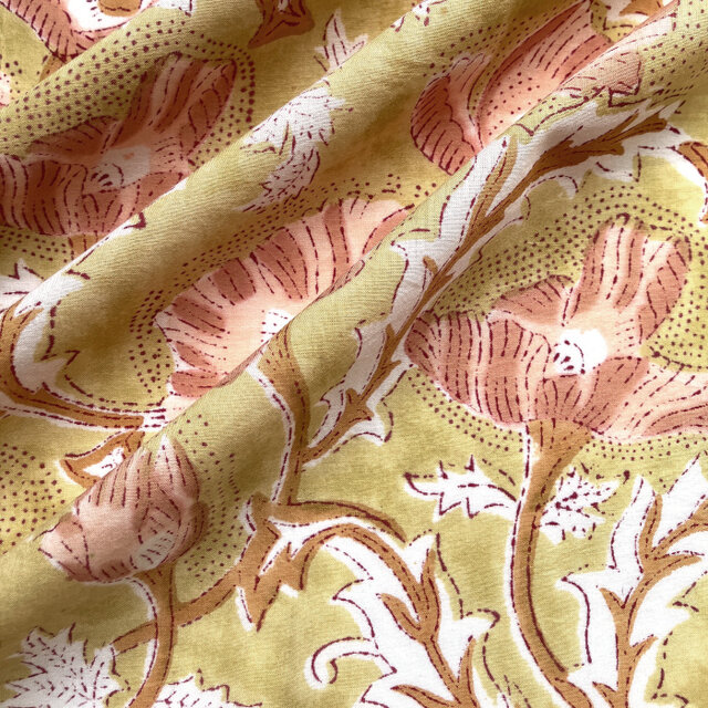 インド ブロックプリント生地[50cm単位切り売り] サンガネリ ポピー オレンジXマスタード地 MT 花 IF0349