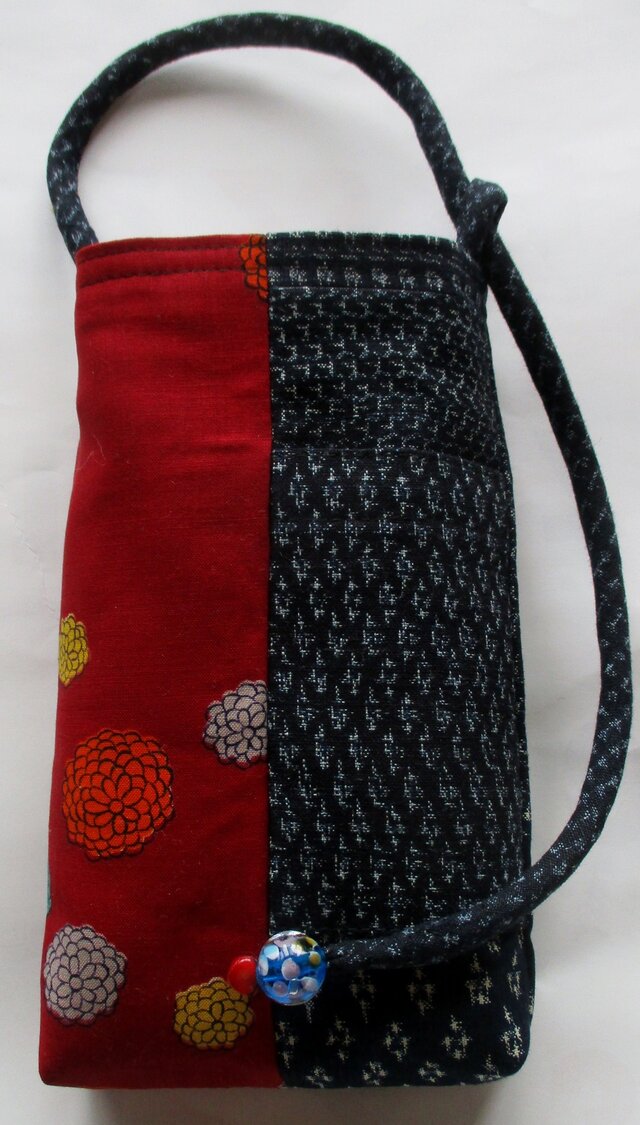 ８３８３　絣と花柄の着物で作ったスマホポーチ＃送料無料