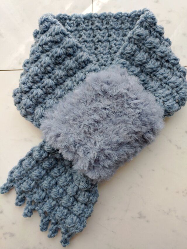 【今年の新色】マフラー くすみブルー ファー 柄 模様 手編み 編み物 編み