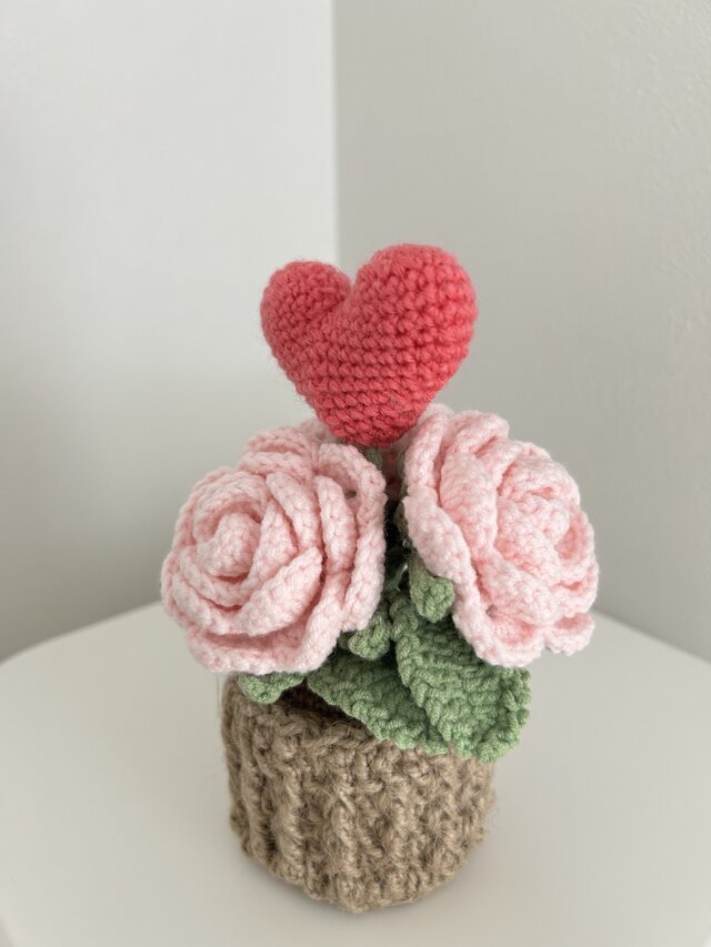 可愛いハート型お花と植木鉢 | iichi 日々の暮らしを心地よく
