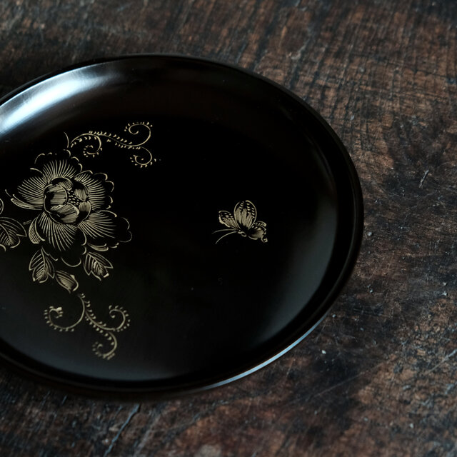 耽美で素敵◇花と蝶々 古輪島塗 花蝶文漆芸黒塗沈金中皿 古漆器