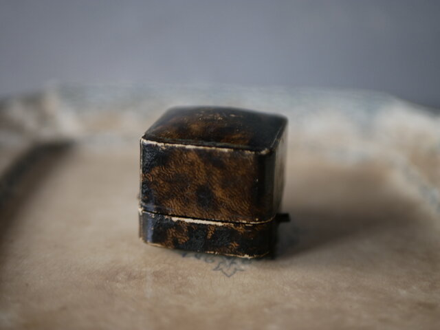 アンティーク リングーケース ジュエリーケース リング用 宝飾店 ジュエリーショップ