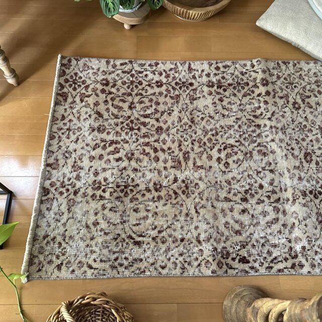 80×170 ベージュ×ブラウン　草花ボタニカル　トルコヴィンテージラグ 80×170 ベージュ×ブラウン 草花ボタニカル トルコヴィンテージ