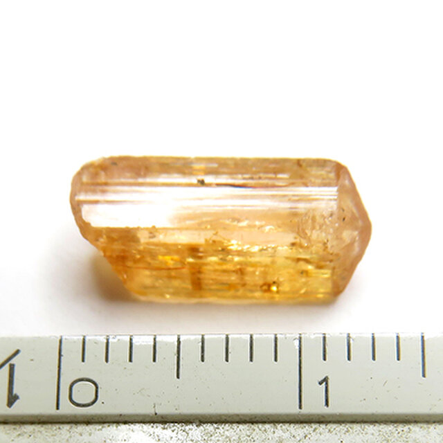 とろける蜂蜜とシェリー酒の色。非加熱インペリアルトパーズ原石 / 1点