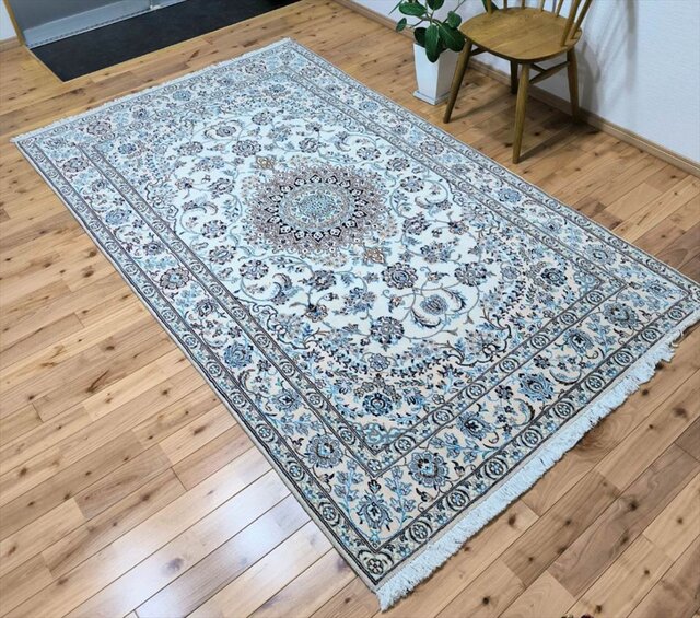 ペルシャ絨毯 192x127cm ナイン産 6La ラグ 手織り ペルシャ高級 数寄の絨毯33290/ペルシャ絨毯-ナイン | ペルシャ絨毯の通販サイト【数