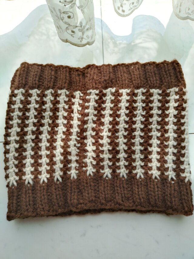 ネックウォーマー ブラウン 茶色 ベージュ 柄 模様 手編み 編み物 編み