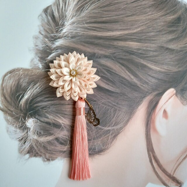 天然石☆お花ビーズ3連＊タッセル＊かんざし 天然石☆お花ビーズ3連