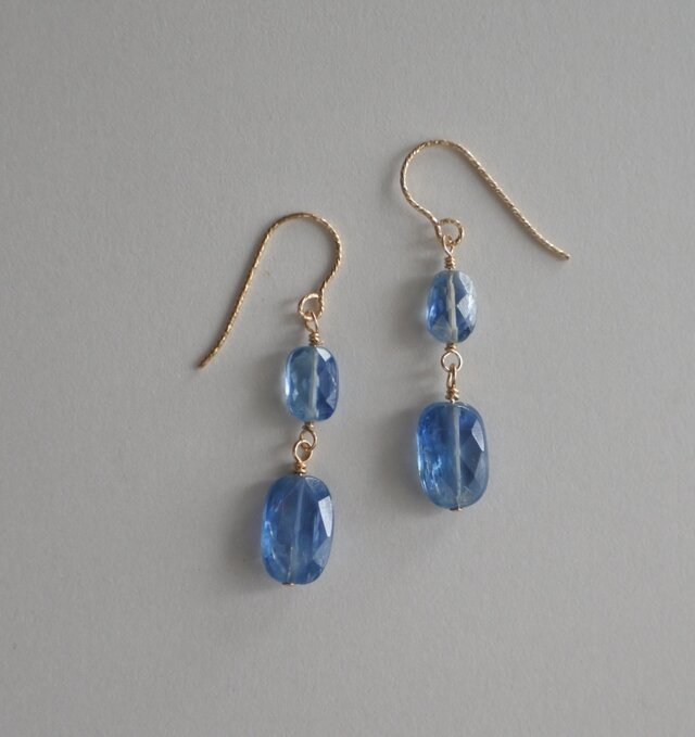 カイヤナイトのピアス（14kgf）orイヤリングのコピー | iichi