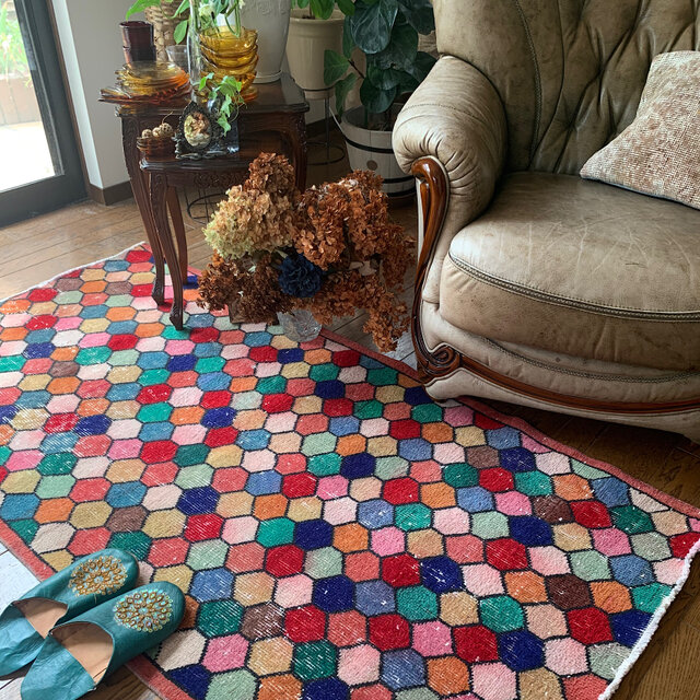 モロッコ ヴィンテージラグ145 レア インディゴ ターコイズ ブルー オレンジ モロッコ ヴィンテージラグ145 レア インディゴ ターコイズ