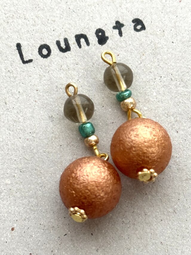 コットンパール風ピアス パールピアス チェコビーズピアス 樹脂ピアス