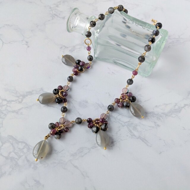 グレームーンストーンのネックレス（N1329）