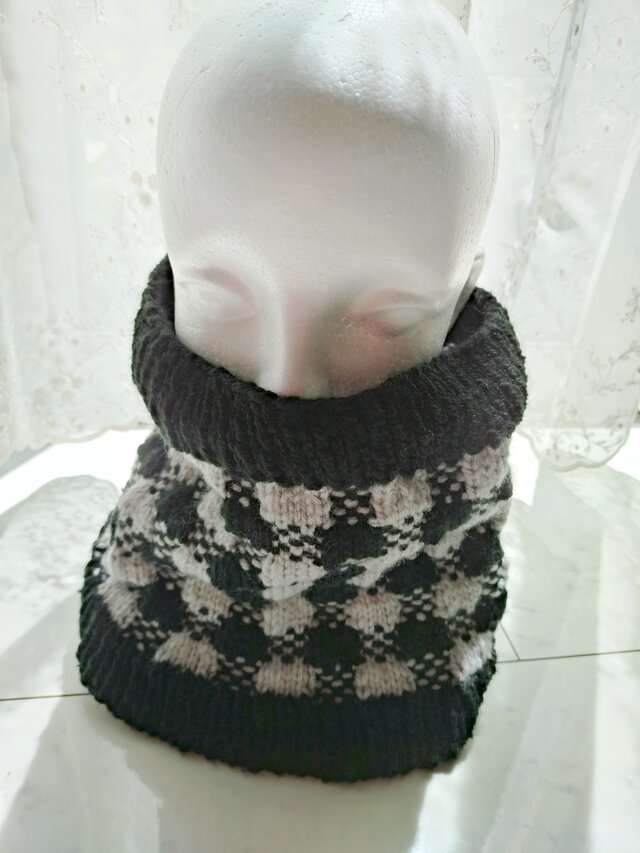 ネックウォーマー ブロックチェック 柄 模様 黒 ブラック✖グレー 手編み 編み物 編み