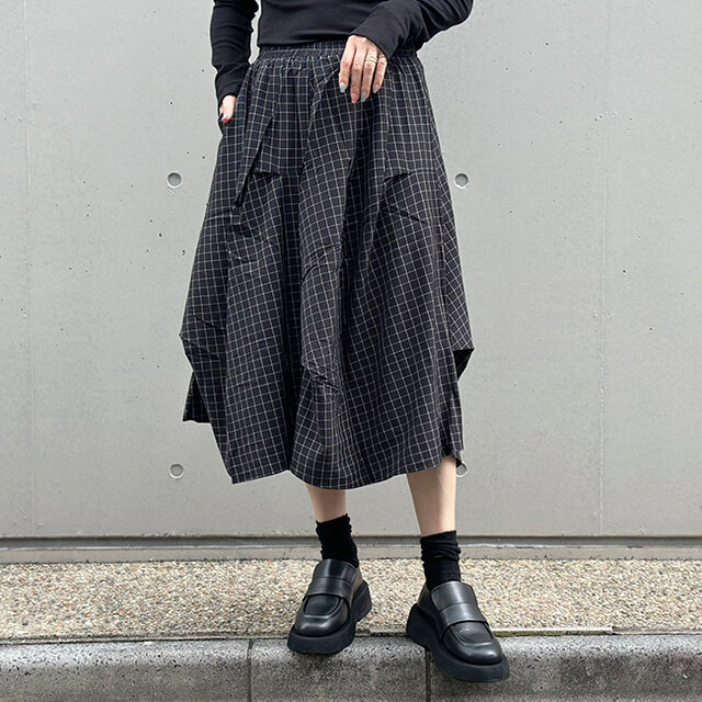 トリココムデギャルソン　縮絨　変形スカート　アシンメトリー　チェック柄 トリココムデギャルソン 縮絨 変形スカート アシンメトリー