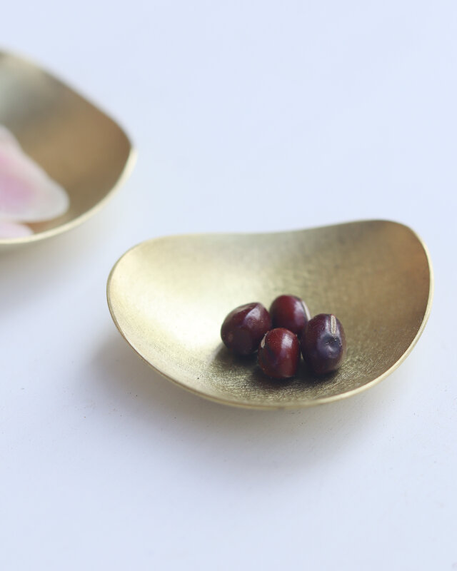 ちりんと音のする真鍮皿　【　音皿　】