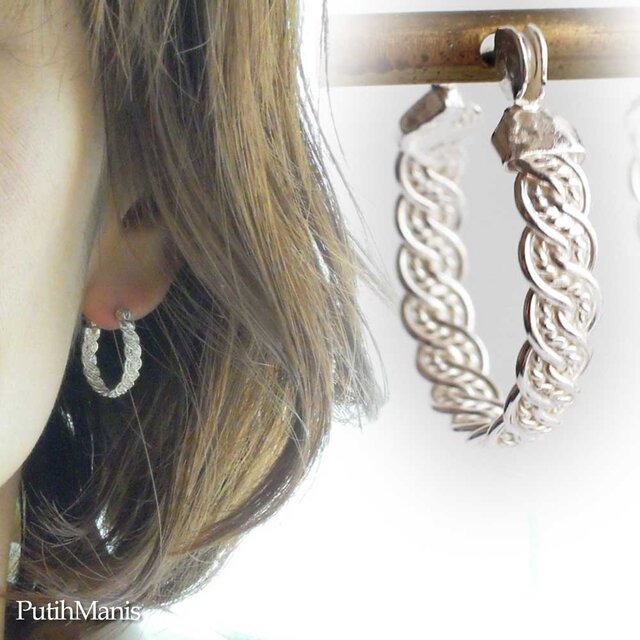 三つ編み細工のフープピアス・銀線細工（p-12-si）silver925 | iichi