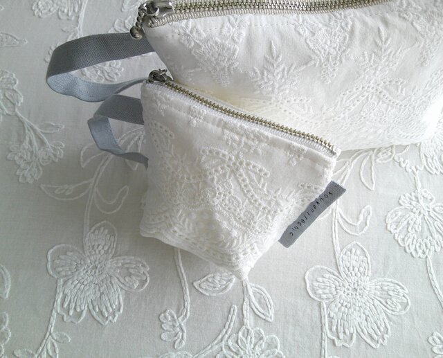 cutwork刺繍×linen PouchSet | iichi 日々の暮らしを心地よく