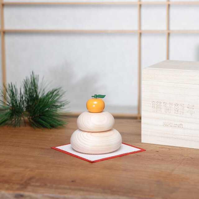 new！》鏡餅 木製 無垢材 国産ひのき 桐箱入り S,M,Lサイズ