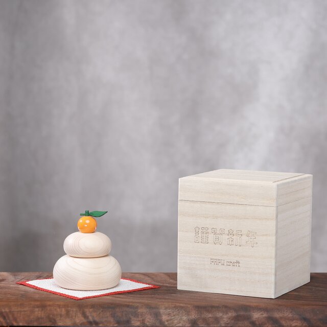 鏡餅 木製 Lサイズ 木の鏡餅 Lサイズ 箱入り 木製 かがみもち お正月 飾り 新年