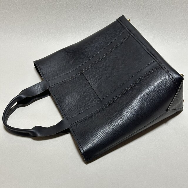 【受注生産】キャンバストートのような革バッグ（見返し付・黒色）