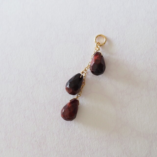 14kgf：赤虎目石の3dropsペンダントトップ　№9199 レッドタイガーアイ