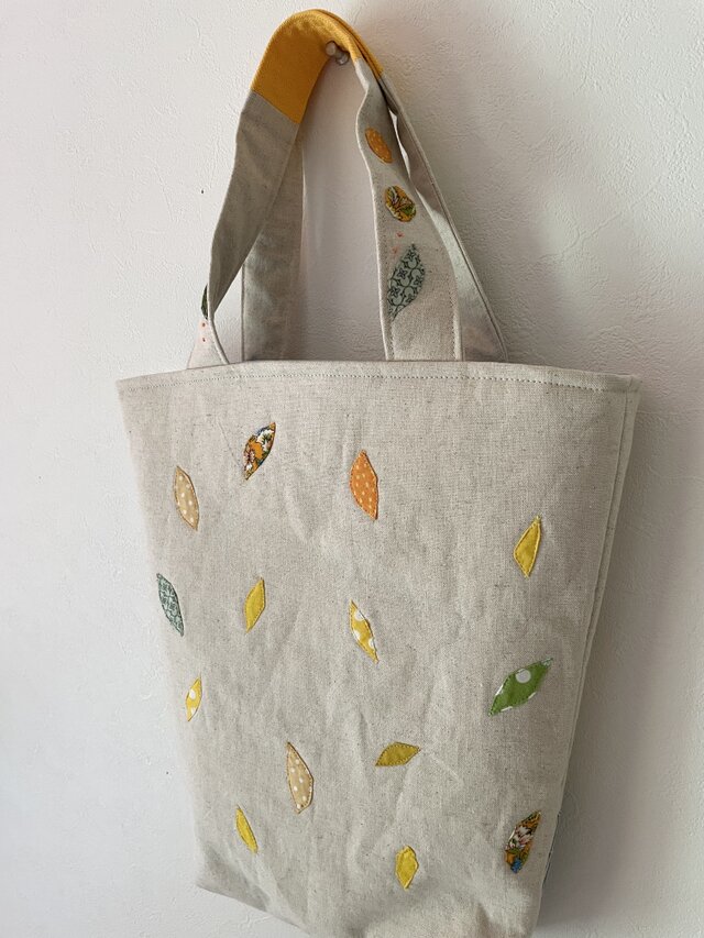 花の季節 | iichi 日々の暮らしを心地よくするハンドメイドや