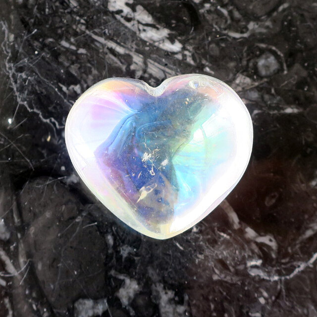 エンジェルオーラ（レインボーオーラ）ハート 27mm 天然石置物 コレクション