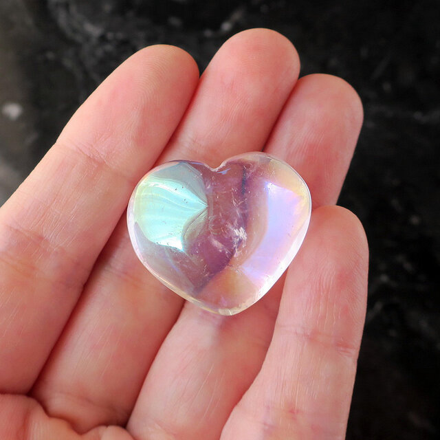 らぴす　偉大なる地球の宝物　虹煌めく幻のエンジェルラダーオーラアメトリン エンジェルオーラ（レインボーオーラ）ハート 27mm 天然石置物