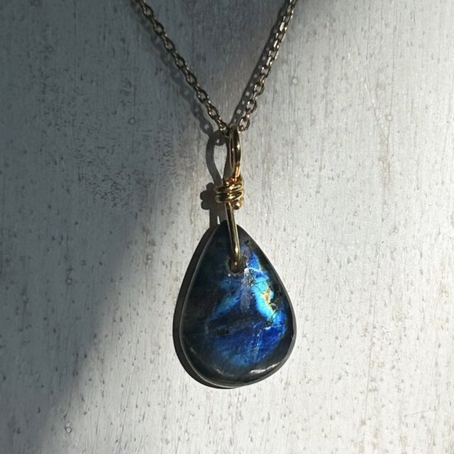 K24純金◇フィンランドの宝石◇スペクトロライト（スペクトルライト