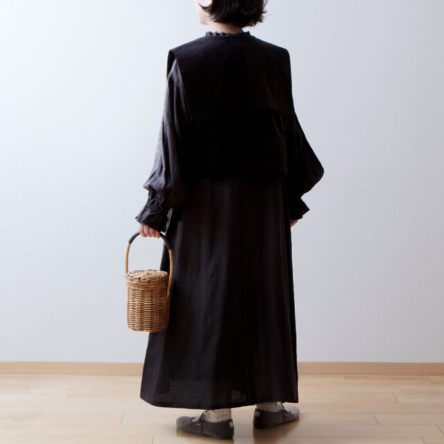 別珍スクエアカラーベスト/ブラック | iichi 日々の暮らしを心地よく