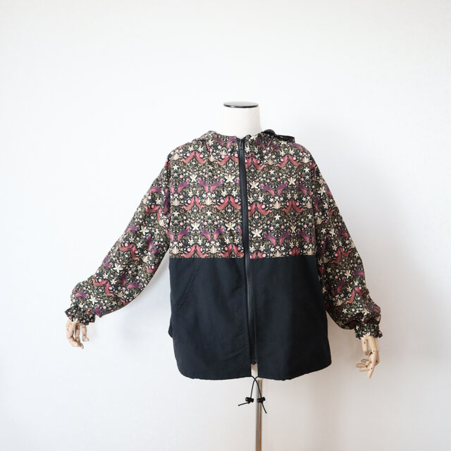 再販リバティナイロン　フォービドゥンフルーツのジップマウンテンパーカー