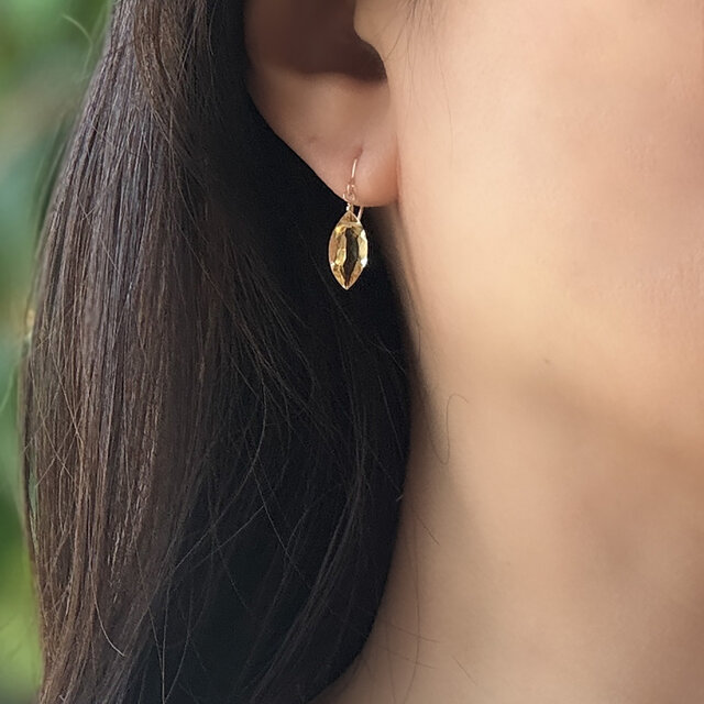 陽だまりの雫＊シトリン一粒ピアス/イヤリング｜14Kgf｜11月誕生石 ー