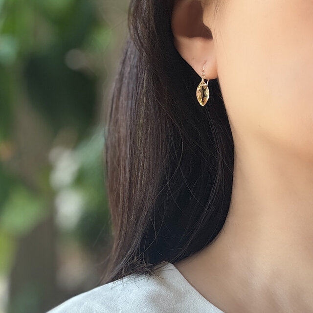 陽だまりの雫＊天然石シトリンピアス/イヤリング｜天然石 14Kgf 11月