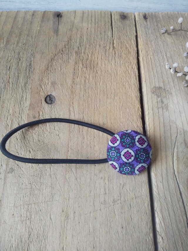 くるみボタンヘアゴム