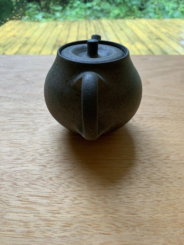 珠洲焼のポット | iichi 日々の暮らしを心地よくするハンドメイドや