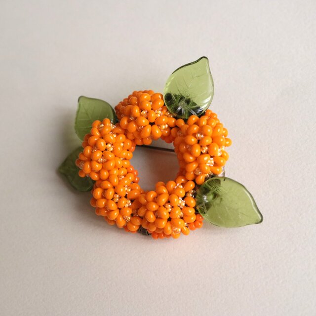 金木犀のブローチ