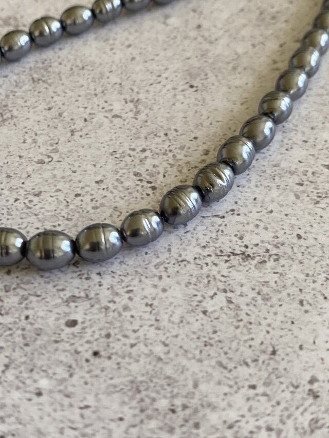Pearls Necklaces グレーバロックパール 38.5cm（アクリルバロック