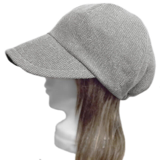 つば広キャスケット◆変り編コットンスウェットニット／オフホワイト×ブラック　◇紫外線対策・ゆったりサイズ・小顔効果◇