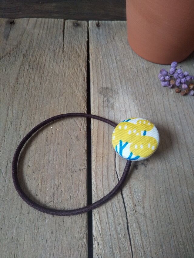 くるみボタンヘアゴム