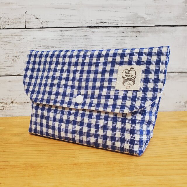 フラップポーチ マルチケース (ブルーギンガムチェック)