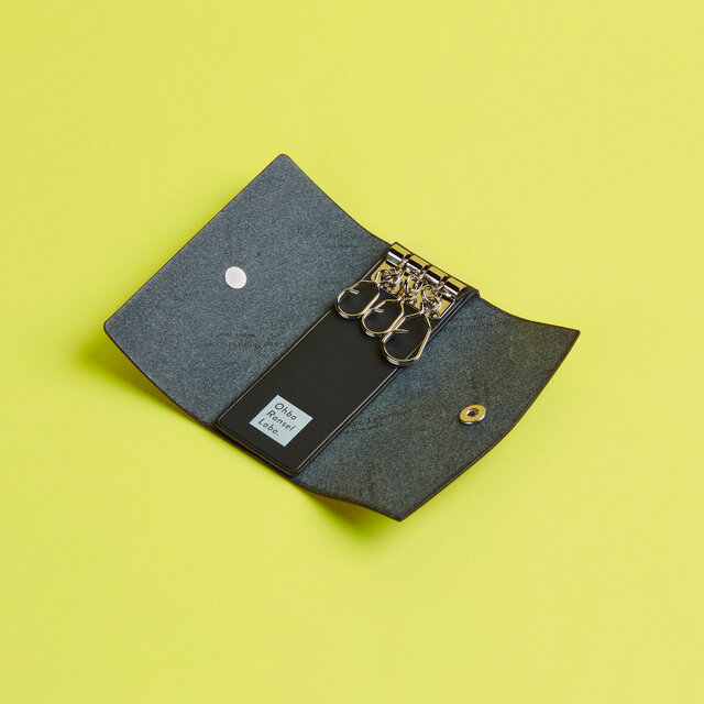 キーケース〈3連〉（ブラック）【R-005-MBL】