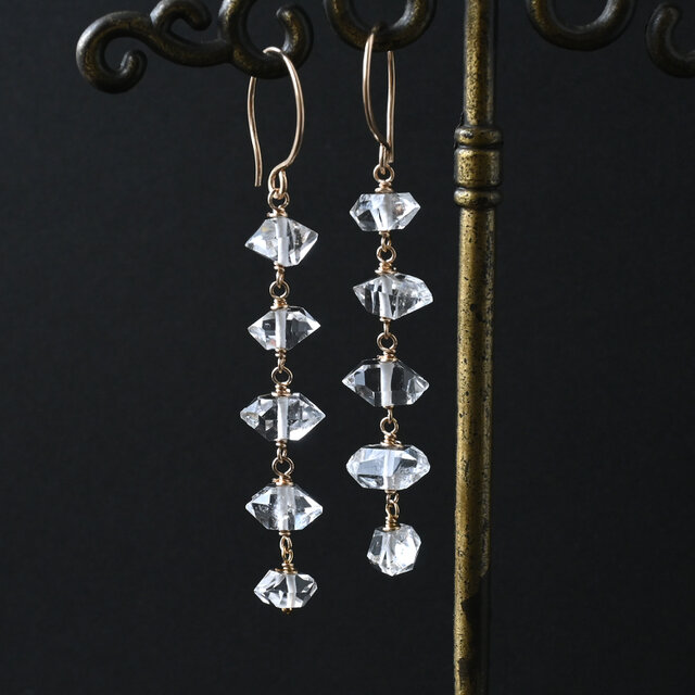 ハーキマーダイヤモンドのロングピアス・イヤリング変更可