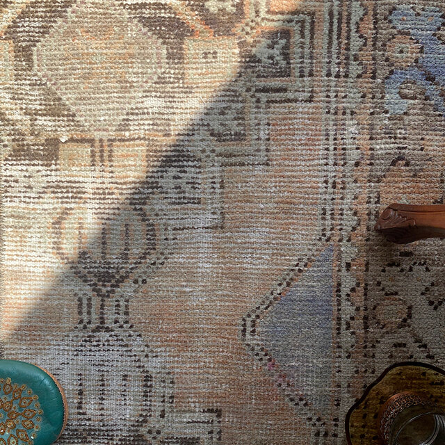 47×95 ペールオレンジ×ベージュ　ビリジアン　トルコヴィンテージラグ トルコヴィンテージラグ ペールオレンジ 117×51 トルコラグ