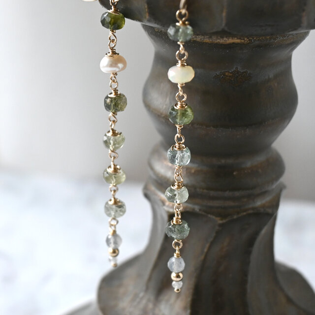 トルマリンのロングピアス（グリーン）・イヤリング変更可