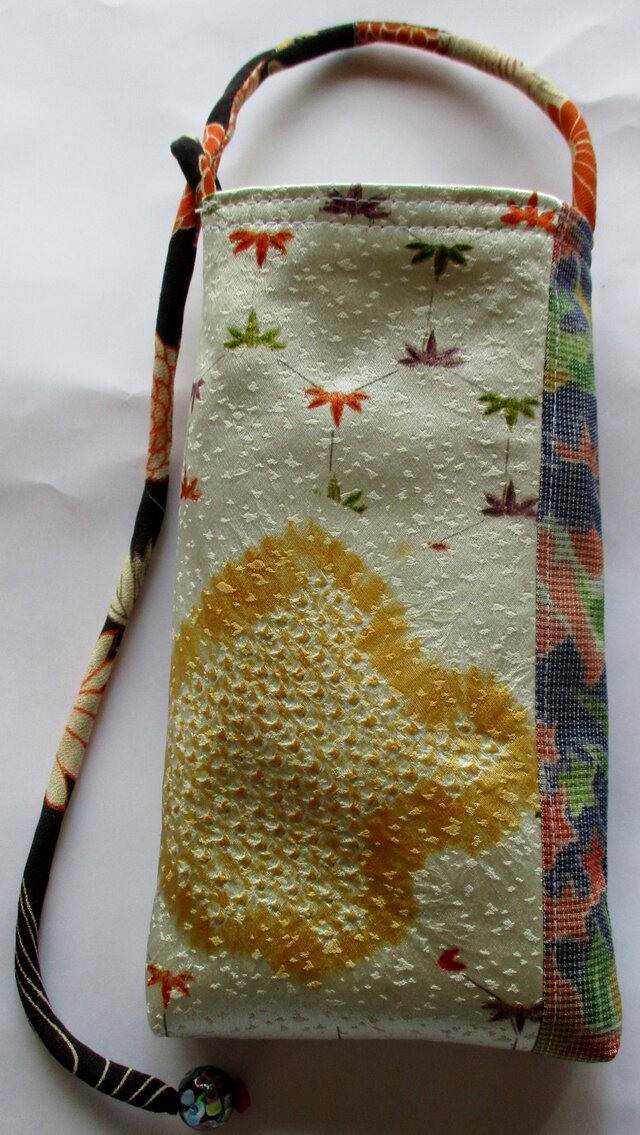 ８４０７　絞りの着物で作ったスマホポーチ＃送料無料