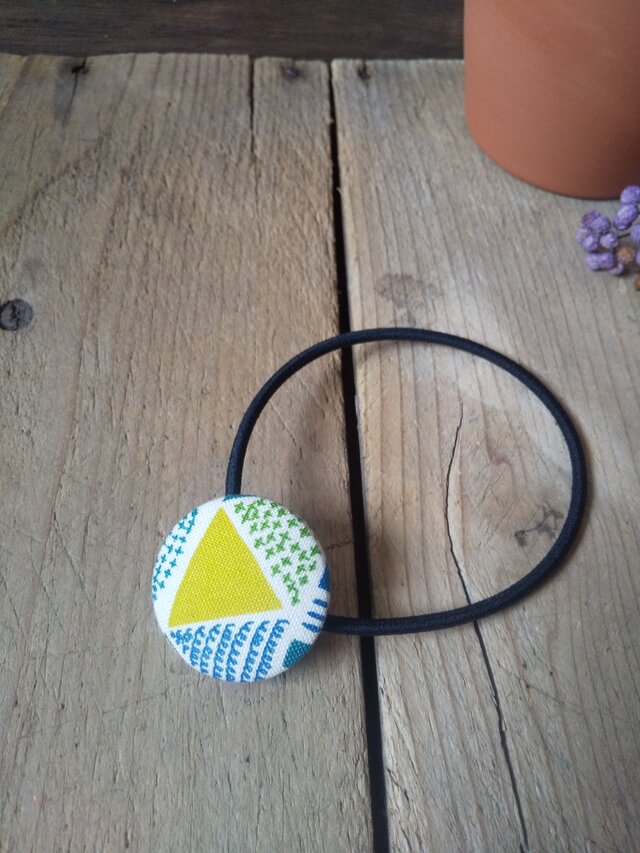 くるみボタンヘアゴム