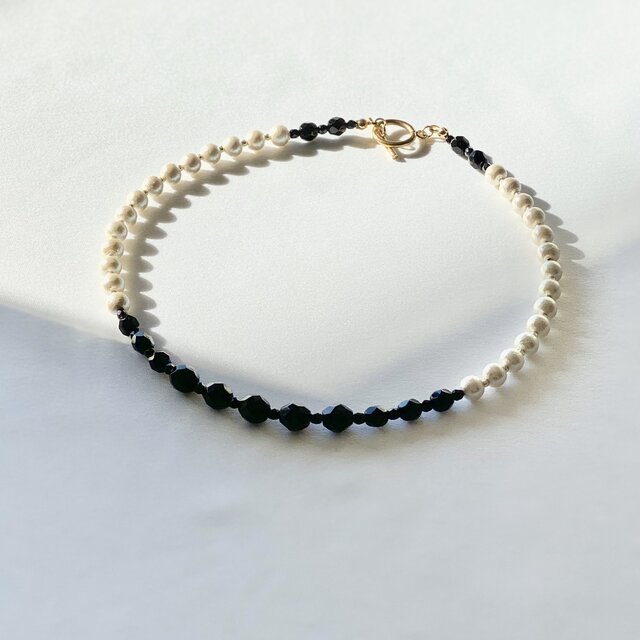 月夜のコンチェルト　コットンパールとカットビーズのバイカラーネックレス