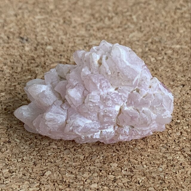 ローズクォーツミニミニクラスター
